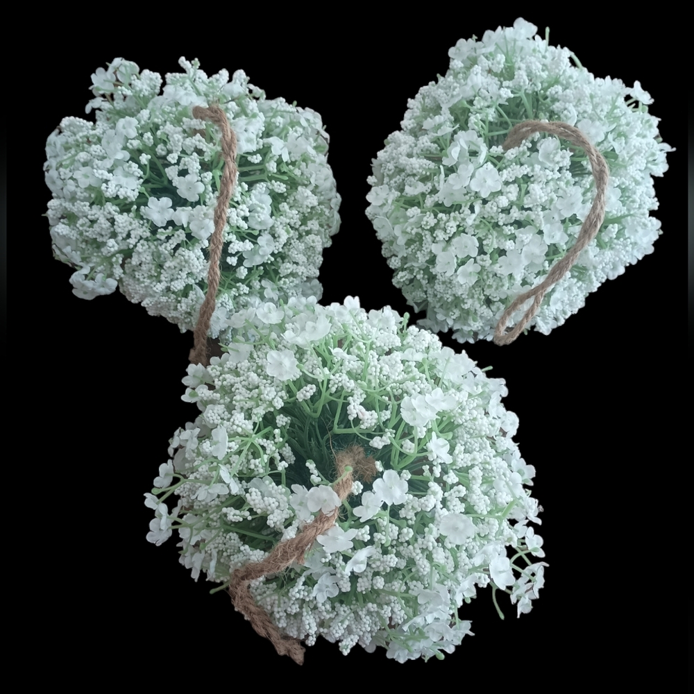 Studio his & hers kissing balls-3